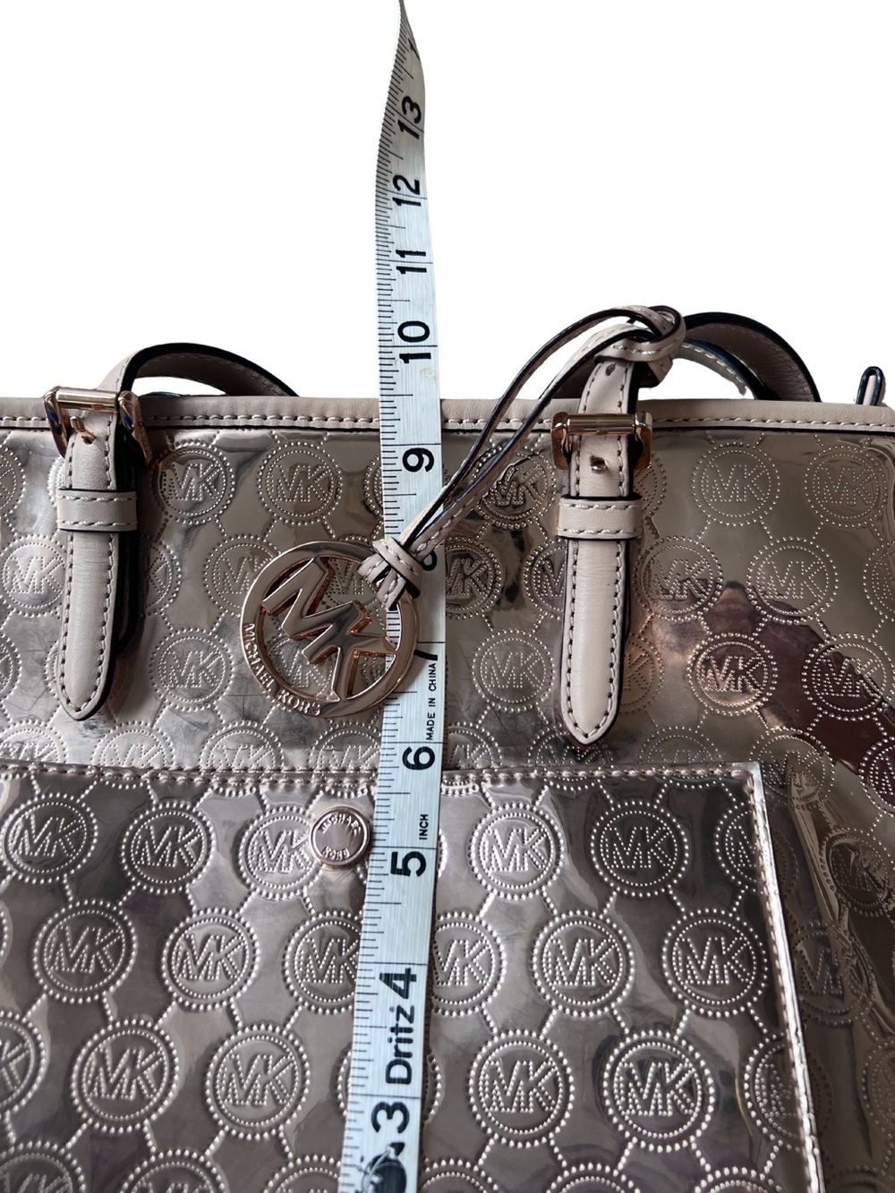 Michael Kors Rose Gold Embossed Logo Jet Set Tote - Picture 13 of 13